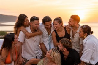 découvrez ce que les candidats de frenchie shore saison 2 en streaming nous enseignent sur les valeurs et les défis de l'amitié à travers leurs expériences.